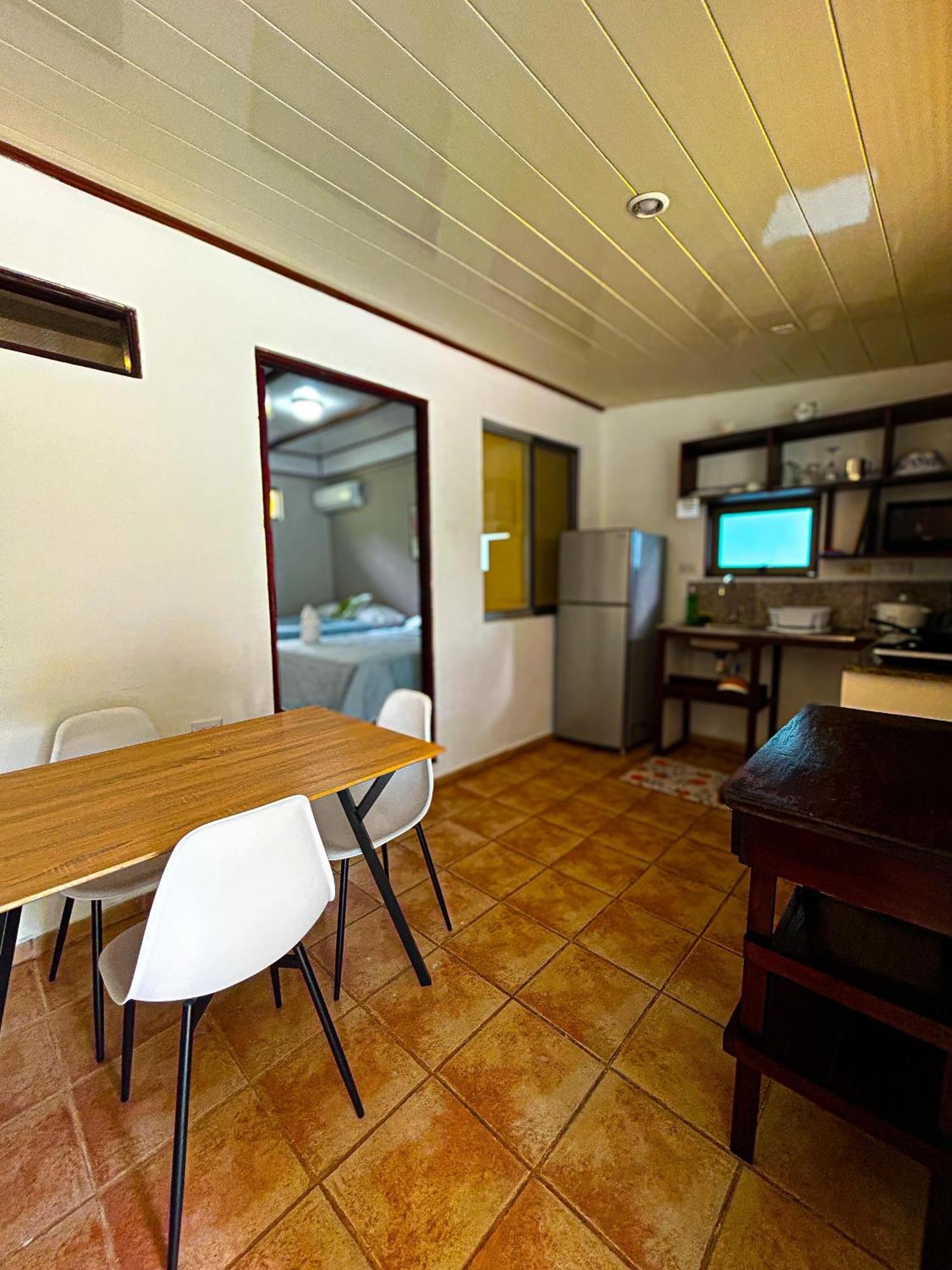 Cabinas Ole Caribe Puerto Viejo de Talamanca Экстерьер фото